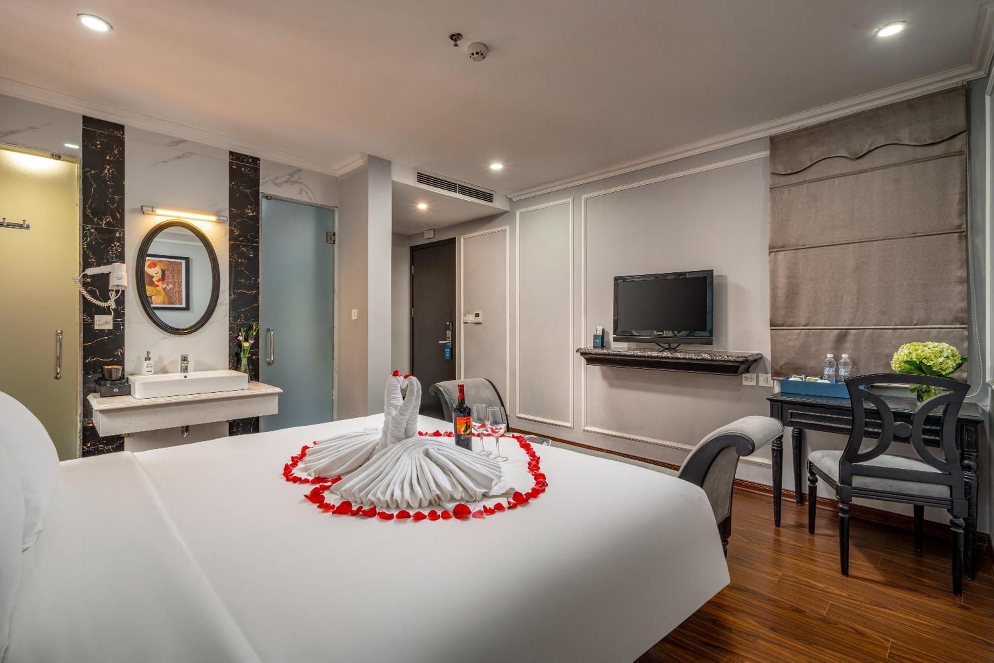 Amara Hanoi Hotel And Spa Екстериор снимка