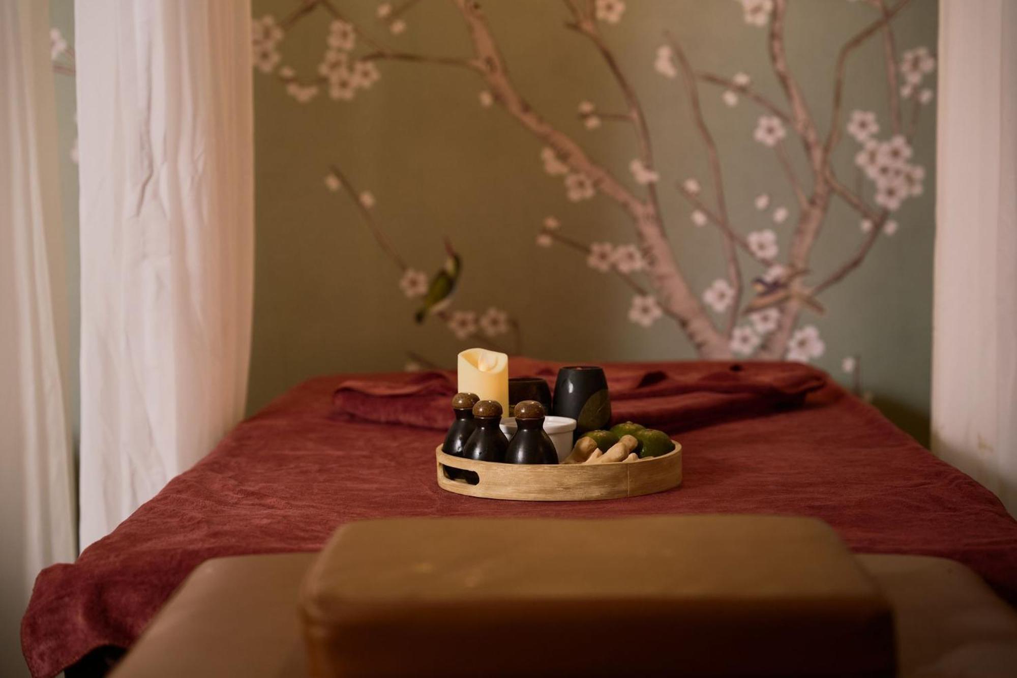 Amara Hanoi Hotel And Spa Екстериор снимка